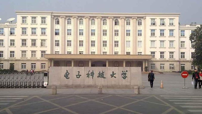 模拟电路设计流程：从原理到实践的关键步骤