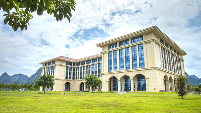 解码集成电路型号：揭秘查询技巧与要点